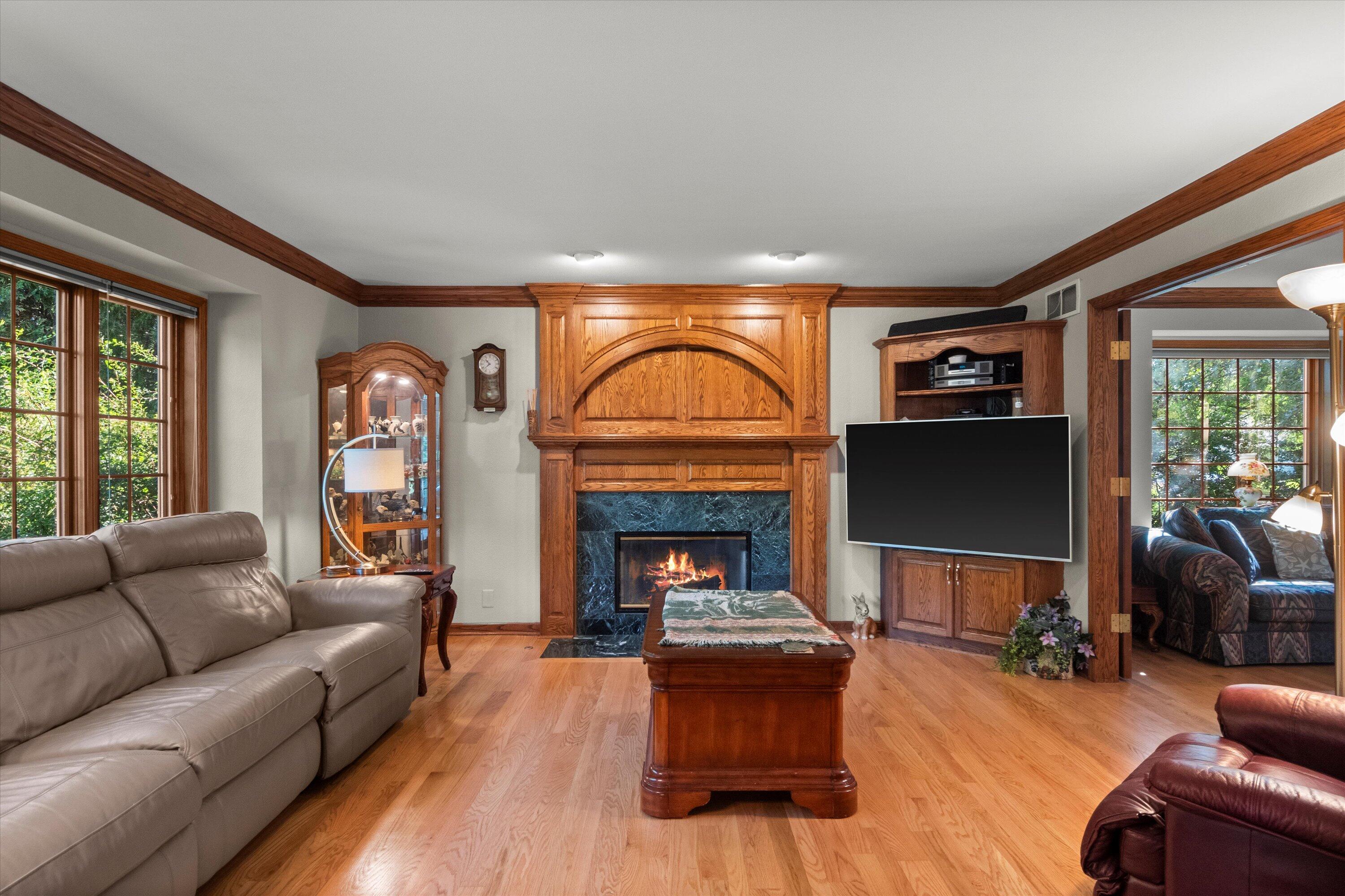 Caledonia, Wisconsin, 53402, United States, 3 Bedrooms Bedrooms, ,3 BathroomsBathrooms,Residential,For Sale,1987324