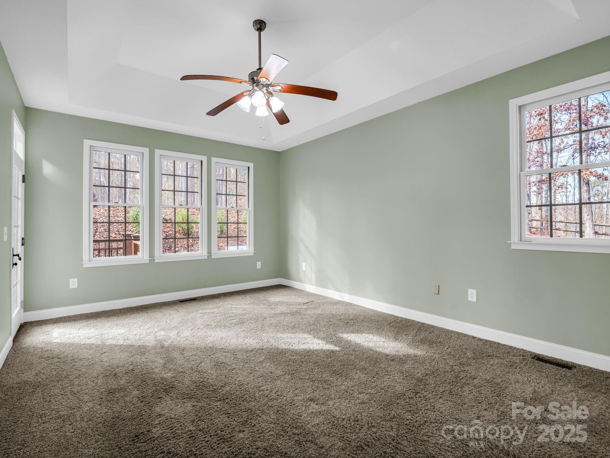 Tryon, North Carolina, 28782, United States, 3 Bedrooms Bedrooms, ,4 BathroomsBathrooms,Residential,For Sale,2001851