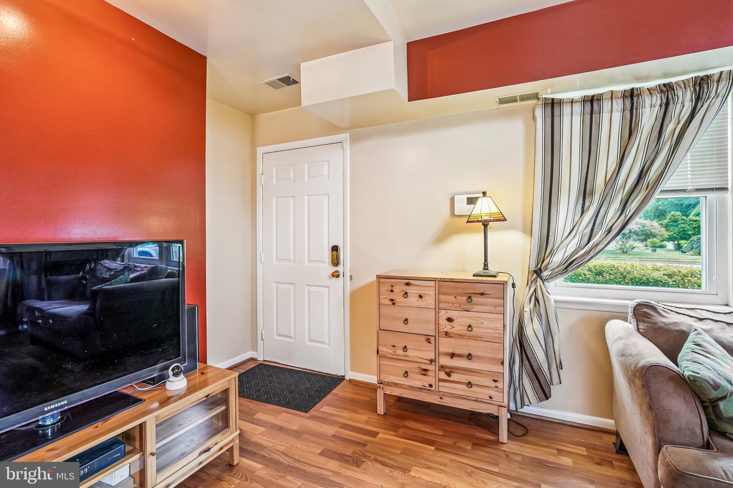 Manassas, Virginia, 20110, United States, 3 Bedrooms Bedrooms, ,2 BathroomsBathrooms,Residential,For Sale,1924982