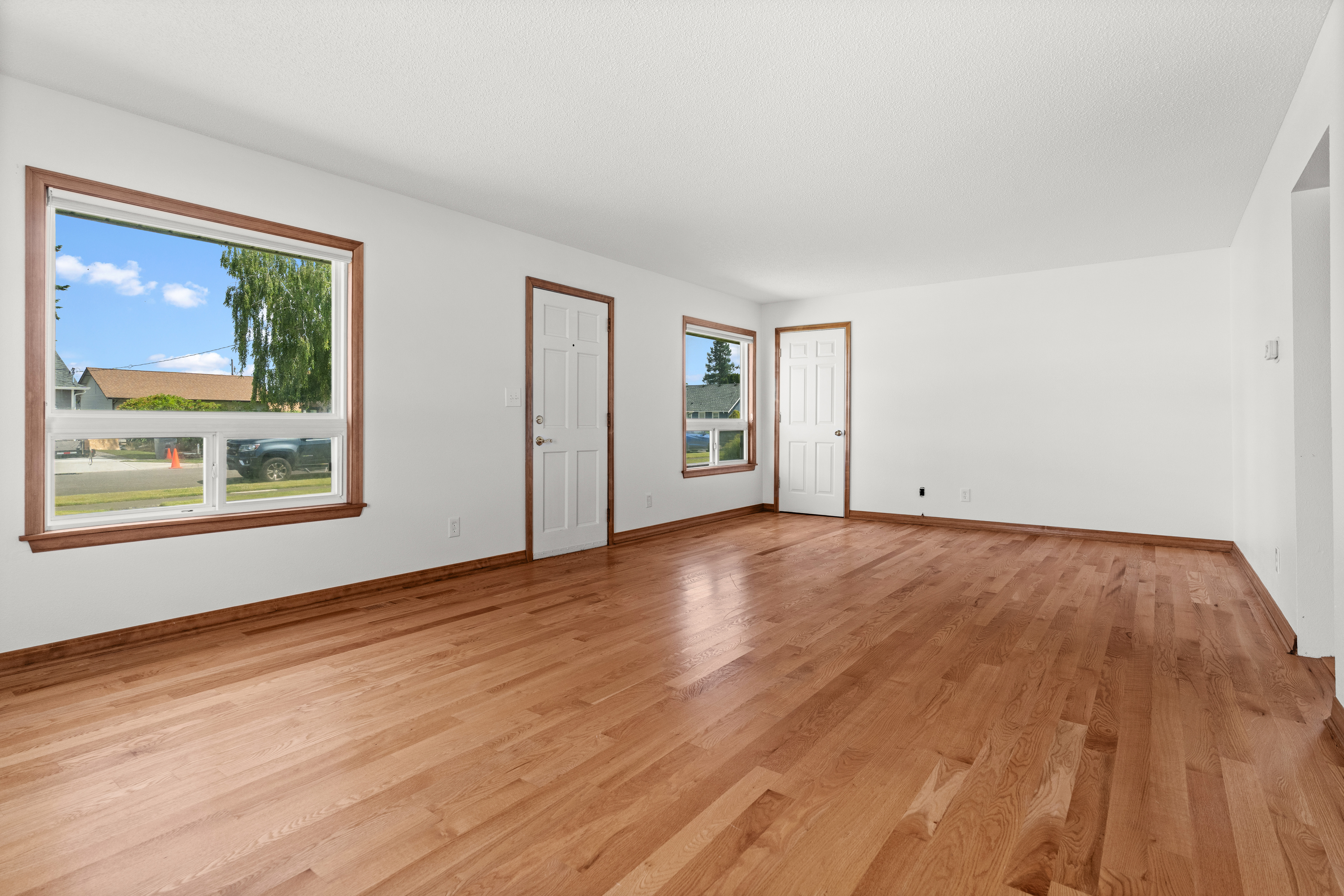  926 6th Ave SW - 物件實景