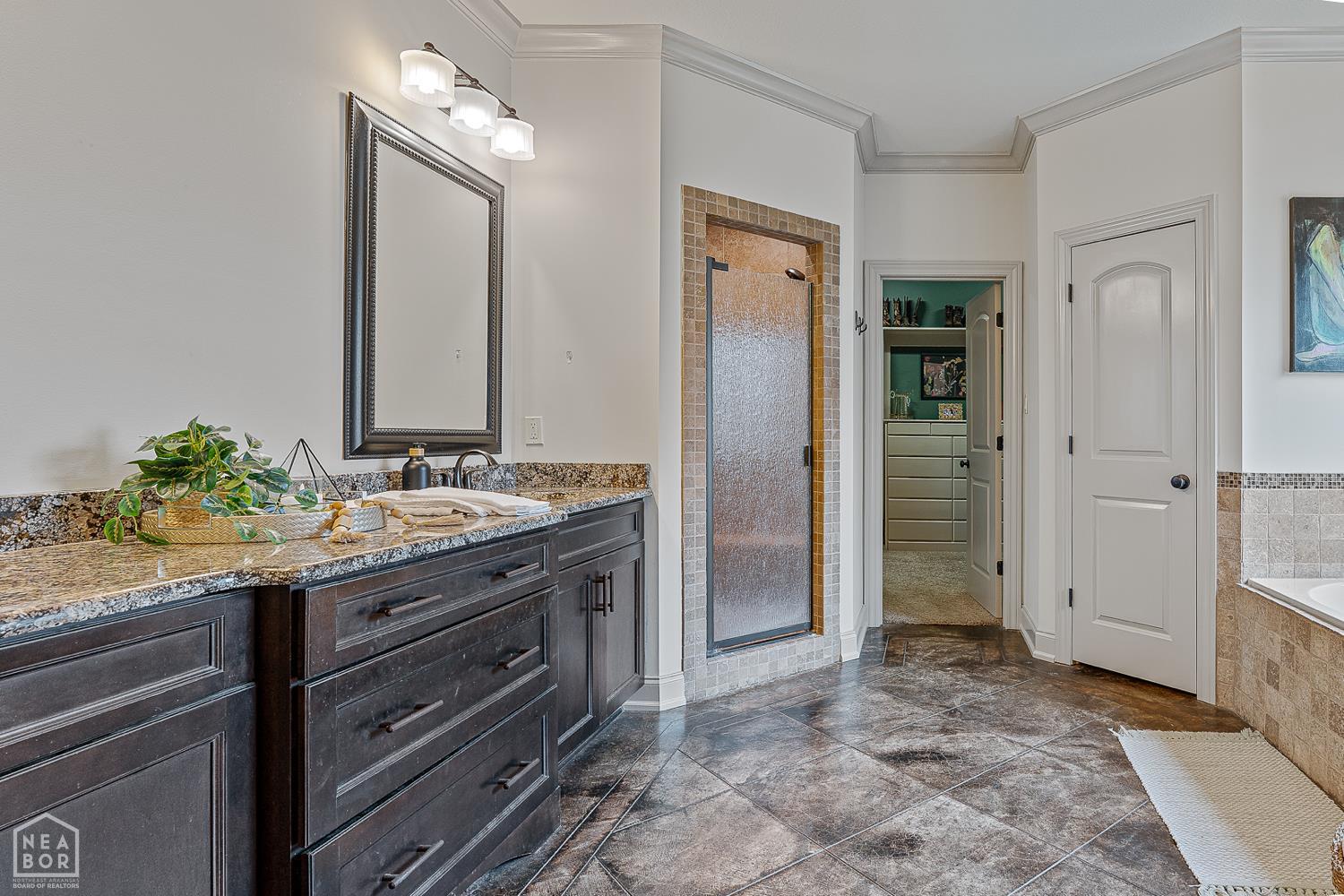 Jonesboro, Arkansas, 72405, United States, ,3 BathroomsBathrooms,Residential,For Sale,1992369