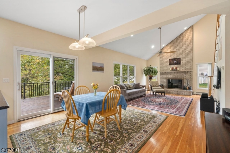 Newton Town, New Jersey, 07860, United States, 4 Bedrooms Bedrooms, ,3 BathroomsBathrooms,Residential,For Sale,1985191