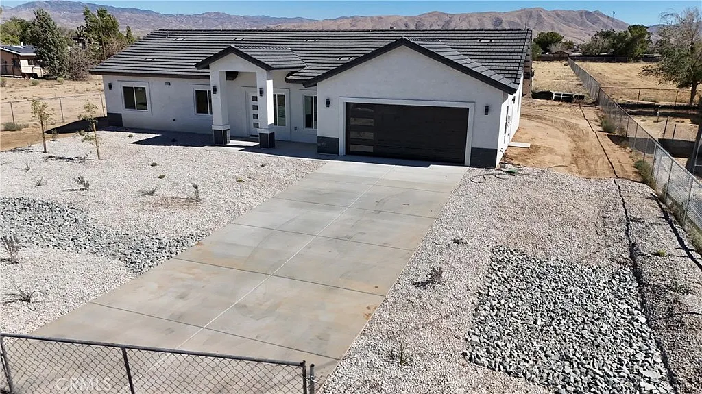 Apple Valley, California, 92308, United States, 4 Bedrooms Bedrooms, ,3 BathroomsBathrooms,Residential,For Sale,1977034