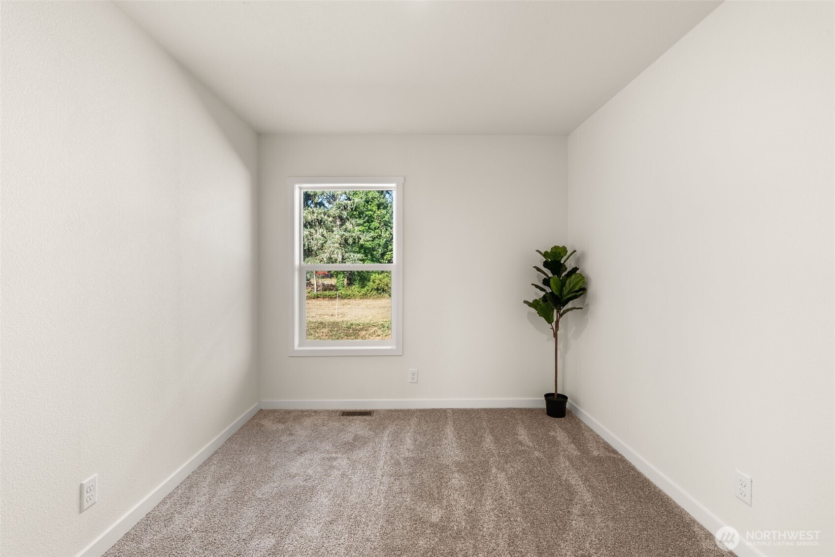 Napavine, Washington, 98565, United States, 5 Bedrooms Bedrooms, ,2 BathroomsBathrooms,Residential,For Sale,1981873