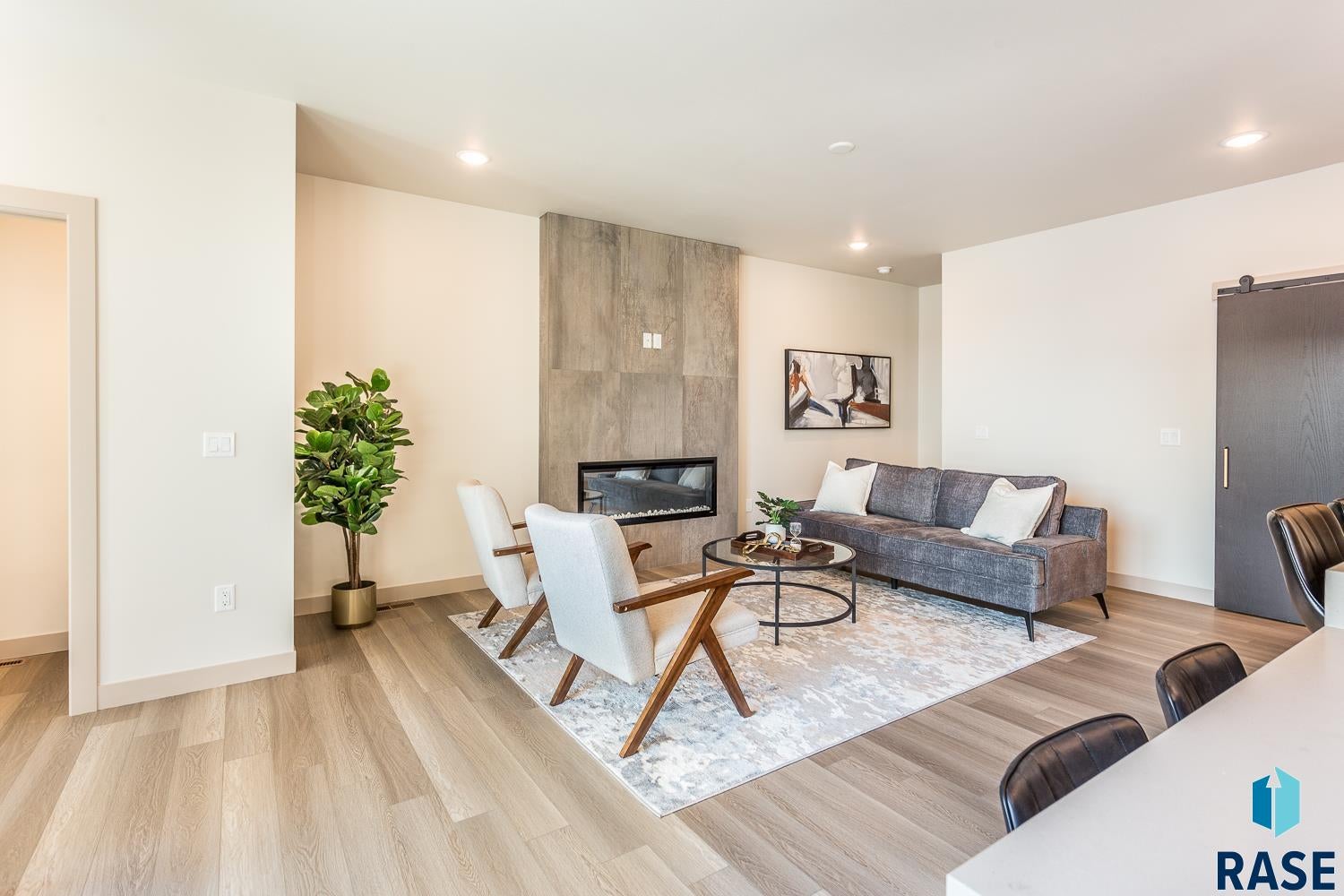 Sioux Falls, South Dakota, 57106, United States, ,Residential,For Sale,1986514