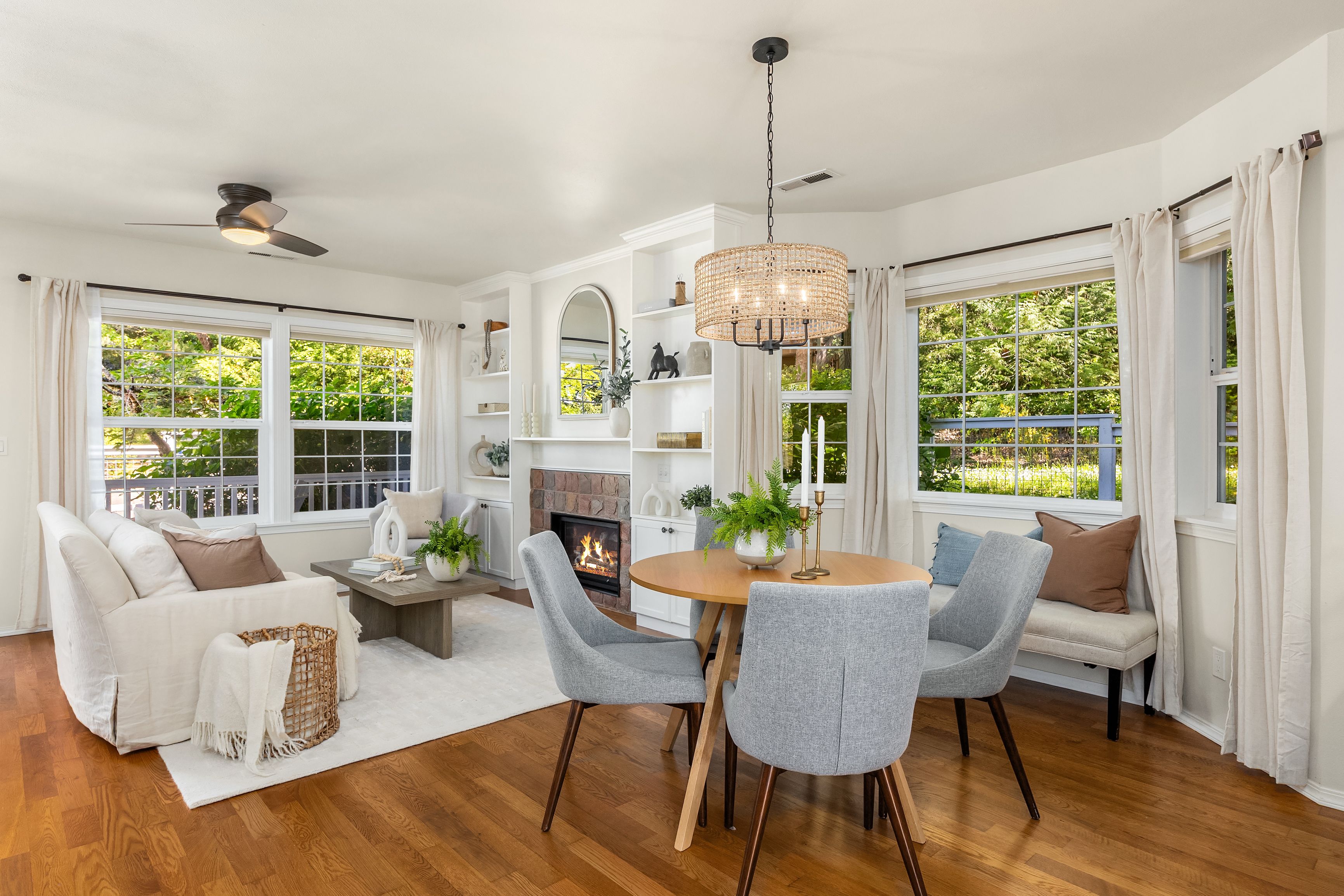  705 Moji Lane NW, Bainbridge Island, WA 98110 - 物件實景