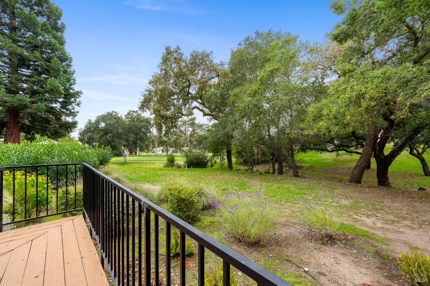 Napa, California, 94558, United States, 3 Bedrooms Bedrooms, ,2 BathroomsBathrooms,Residential,For Sale,1988085