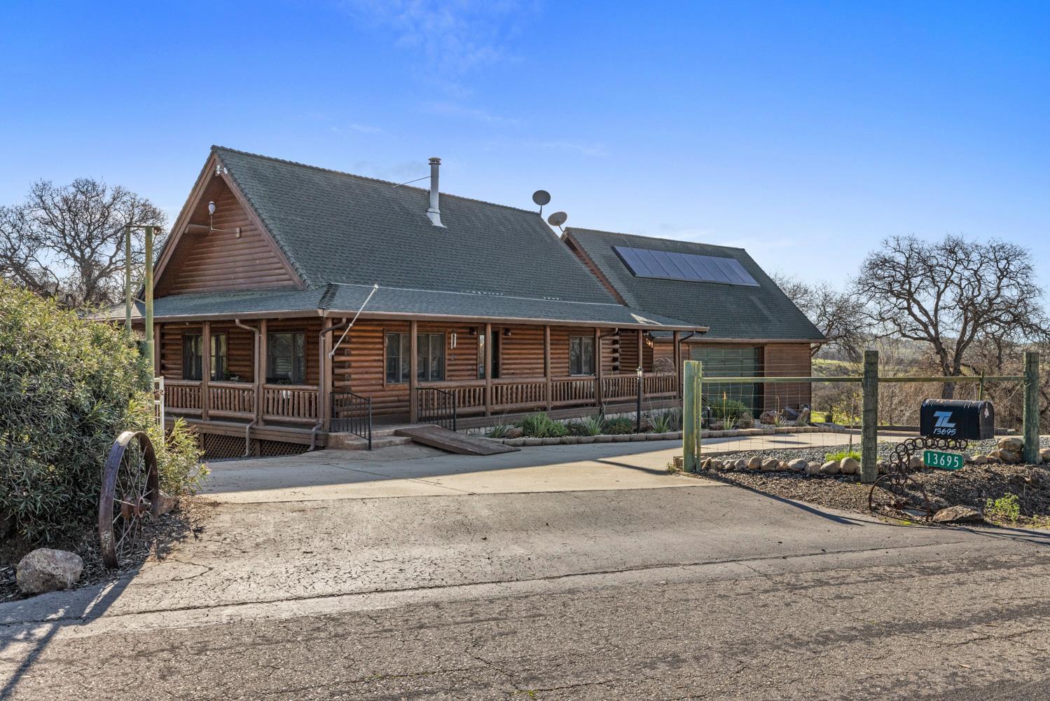 La Grange, California, 95329, United States, 2 Bedrooms Bedrooms, ,3 BathroomsBathrooms,Residential,For Sale,2009074