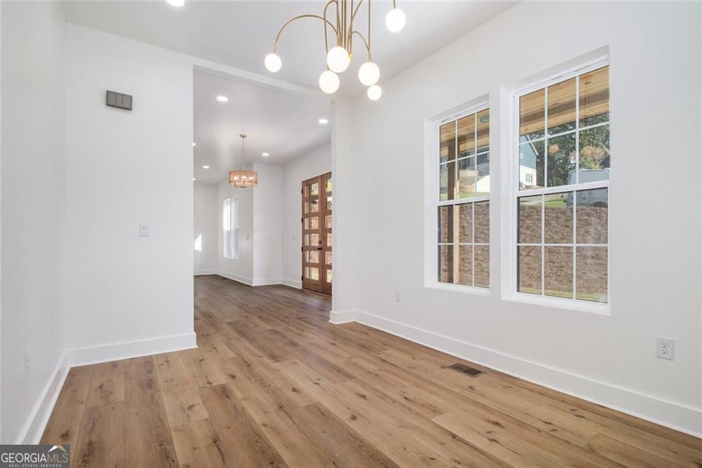 Dawsonville, Georgia, 30534, United States, 5 Bedrooms Bedrooms, ,7 BathroomsBathrooms,Residential,For Sale,1952234