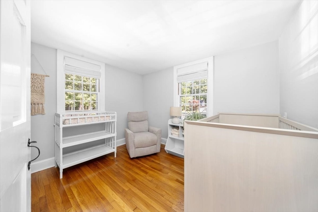 Duxbury, Massachusetts, 02332, United States, 3 Bedrooms Bedrooms, ,1 BathroomBathrooms,Residential,For Sale,1940191