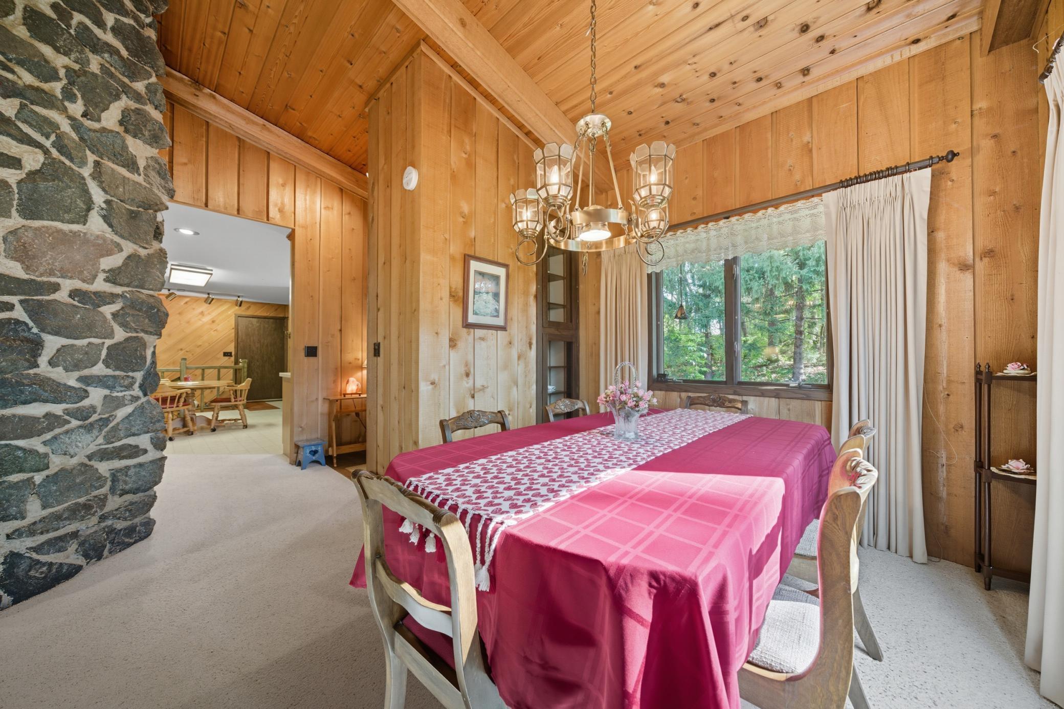 Warren Twp, Wisconsin, 54023, United States, 3 Bedrooms Bedrooms, ,1 BathroomBathrooms,Residential,For Sale,1961438