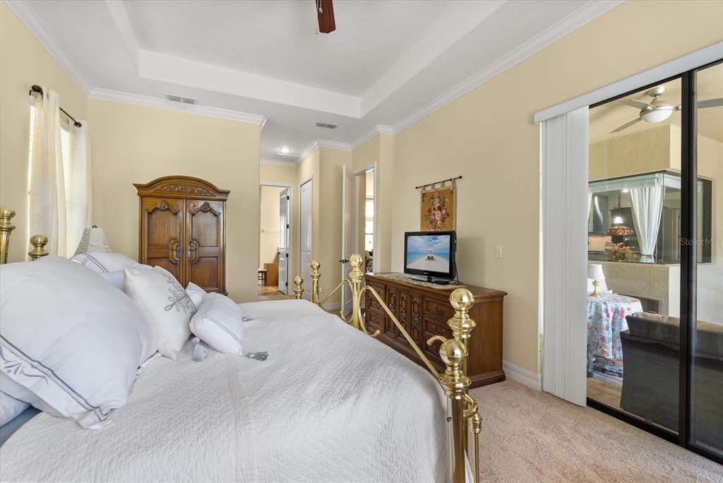 Sorrento, Florida, 32776, United States, 4 Bedrooms Bedrooms, ,4 BathroomsBathrooms,Residential,For Sale,1890904