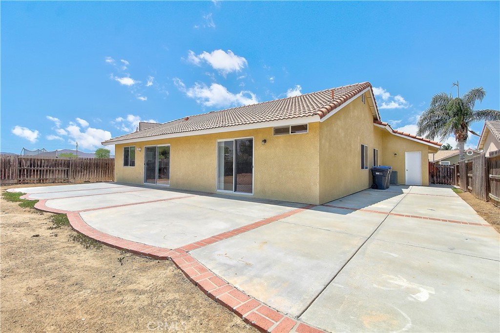 19364 Summerwind Trail, Perris, California, 92570, United States, 4 Bedrooms Bedrooms, ,2 BathroomsBathrooms,Residential,For Sale,19364 Summerwind Trail,1618757