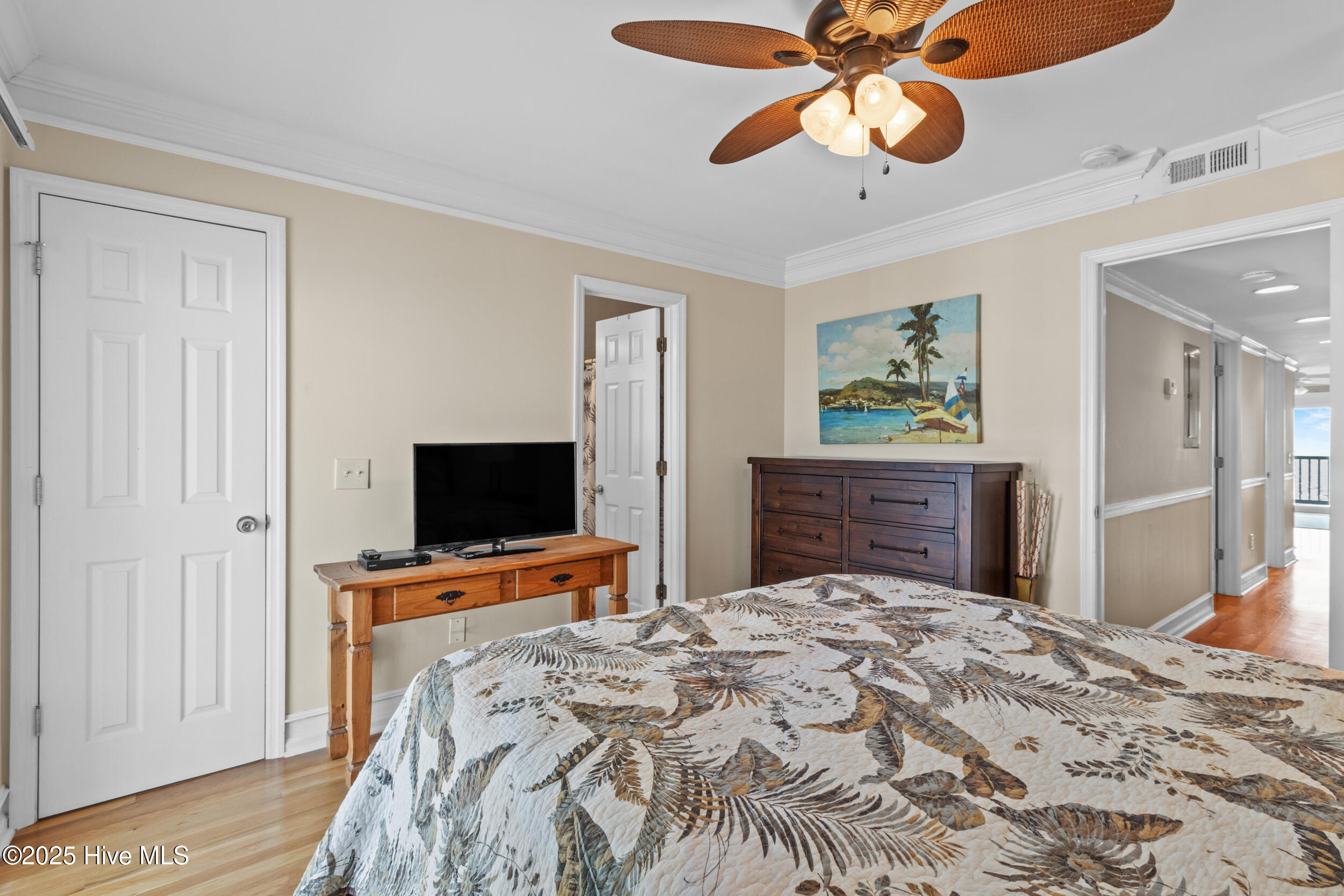 Carolina Beach, North Carolina, 28428, United States, 2 Bedrooms Bedrooms, ,2 BathroomsBathrooms,Residential,For Sale,1976420