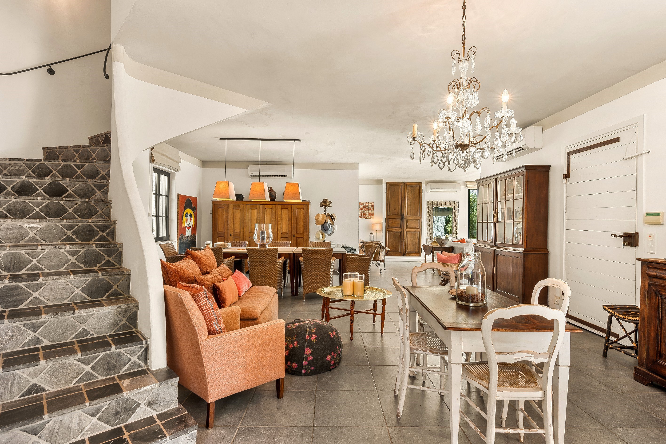  COTIGNAC — Contemporary villa a few minutes from the village - 物件實景