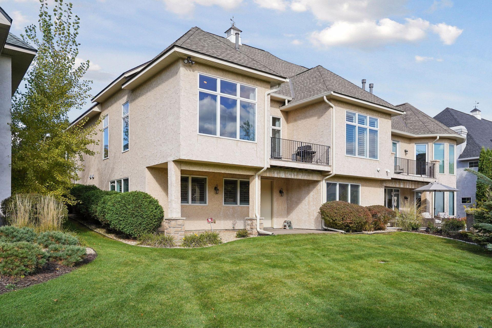 Lilydale, Minnesota, 55118, United States, 3 Bedrooms Bedrooms, ,3 BathroomsBathrooms,Residential,For Sale,1989452