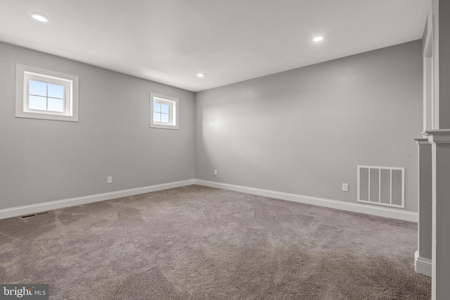 Lititz, Pennsylvania, 17543, United States, 4 Bedrooms Bedrooms, ,3 BathroomsBathrooms,Residential,For Sale,1905987