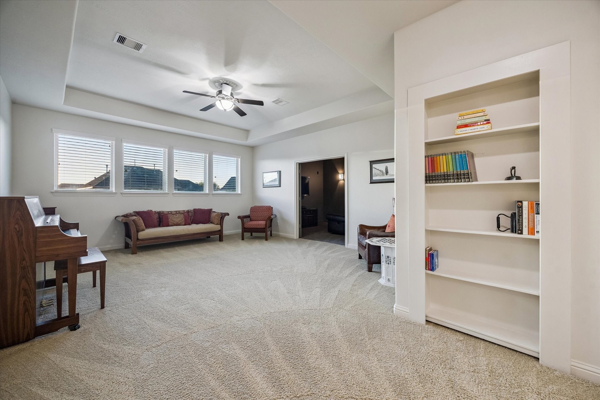  5514 Caspian Falls Lane - 物件實景