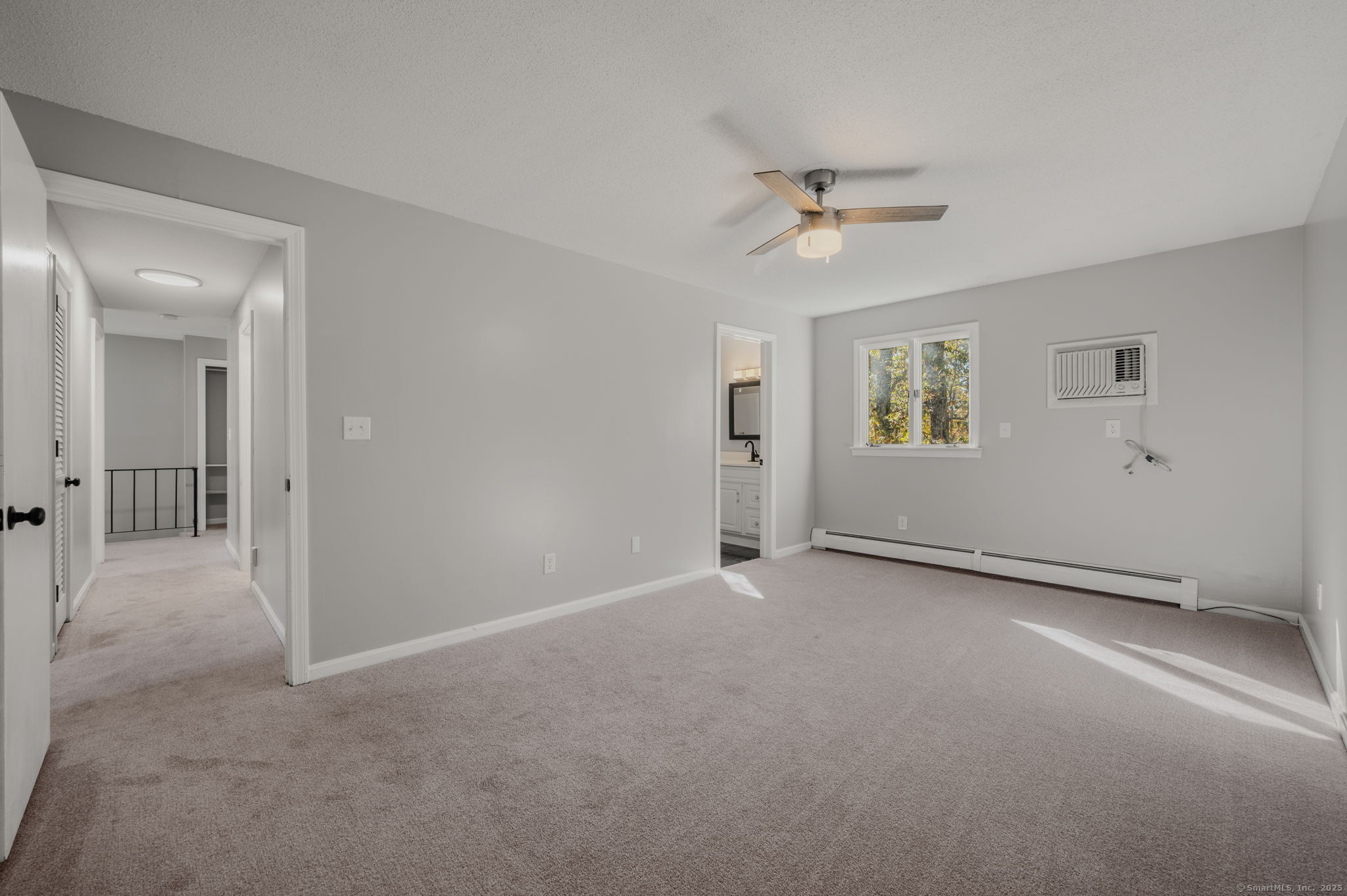 Waterford, Connecticut, 06385, United States, 3 Bedrooms Bedrooms, ,3 BathroomsBathrooms,Residential,For Sale,1969009