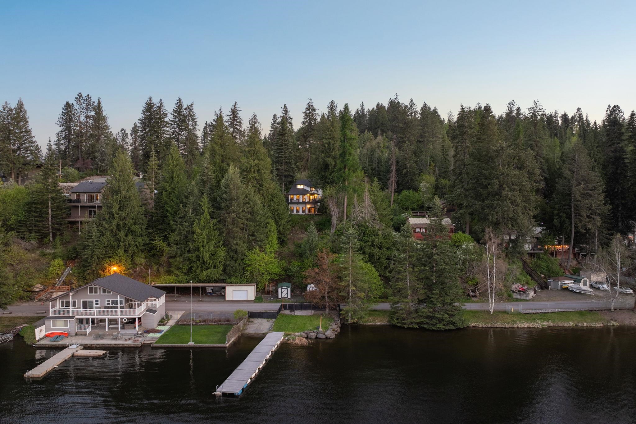 Newman Lake, Washington, 99025, United States, 4 Bedrooms Bedrooms, ,3 BathroomsBathrooms,Residential,For Sale,1802678