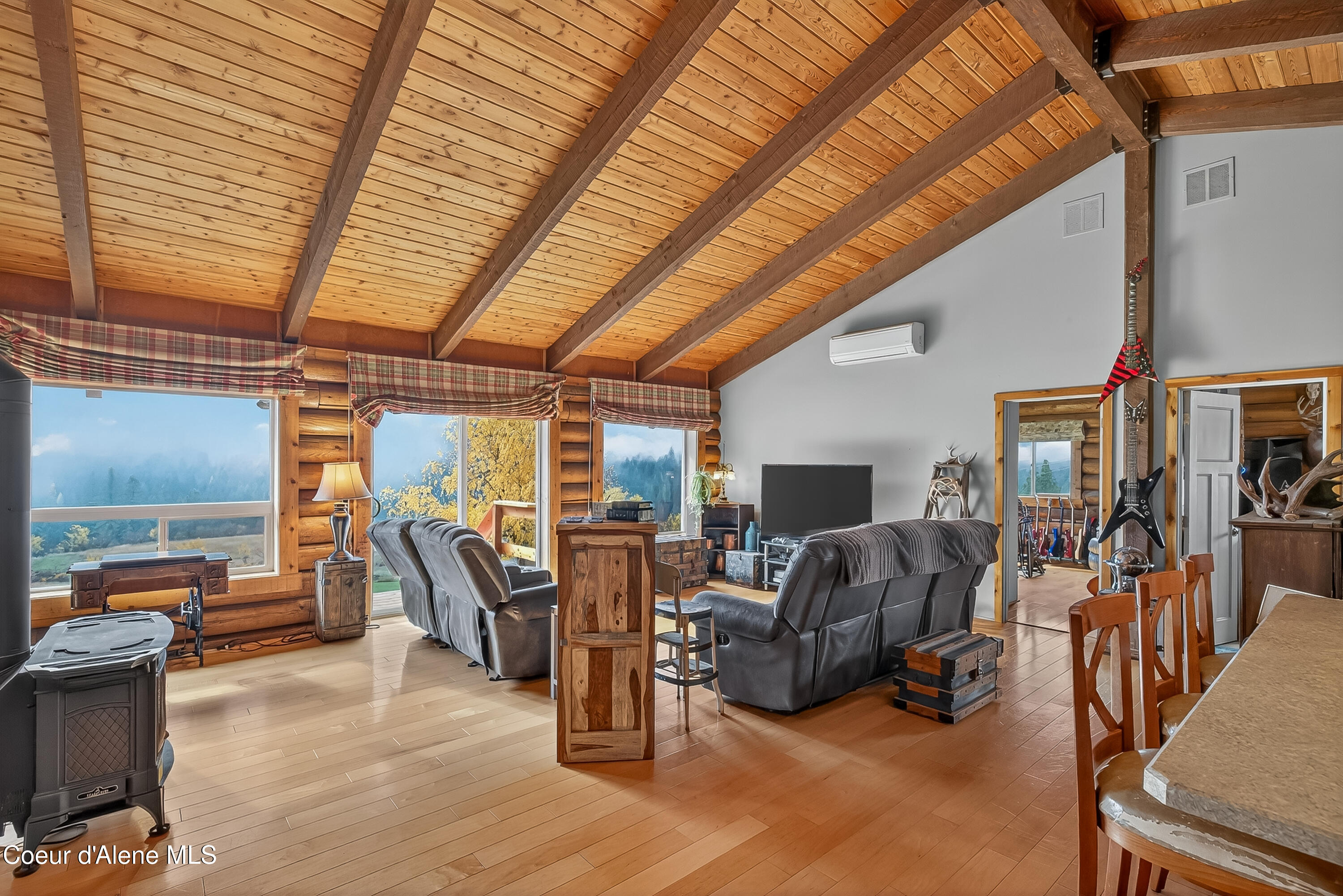 Kendrick, Idaho, 83537, United States, 3 Bedrooms Bedrooms, ,2 BathroomsBathrooms,Residential,For Sale,1977915