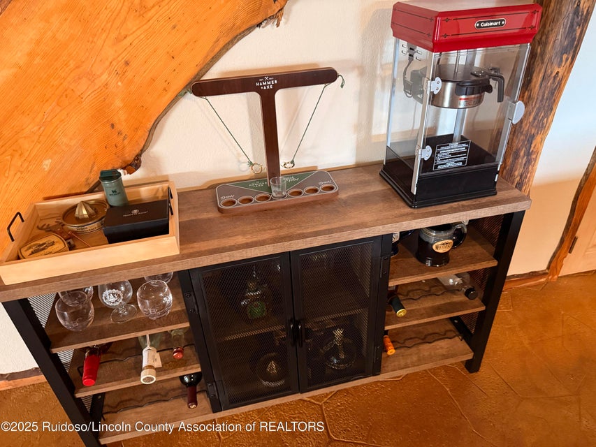 Ruidoso, New Mexico, 88345, United States, 3 Bedrooms Bedrooms, ,5 BathroomsBathrooms,Residential,For Sale,1979549