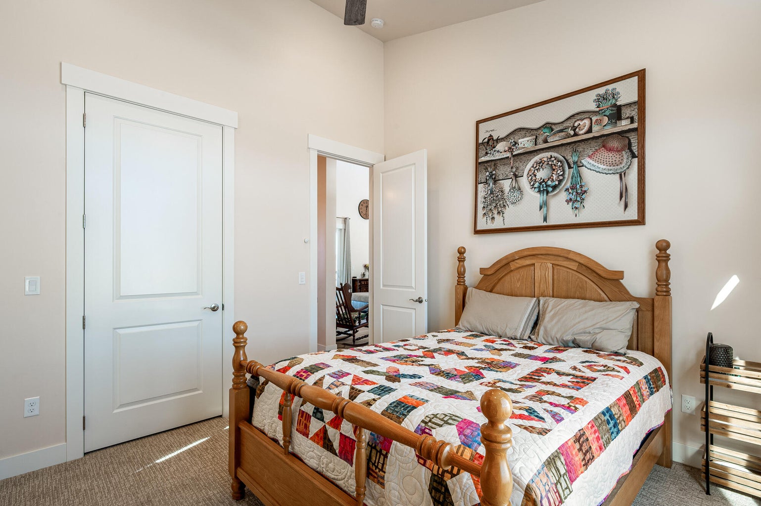 Parowan, Utah, 84761, United States, 3 Bedrooms Bedrooms, ,3 BathroomsBathrooms,Residential,For Sale,1992445