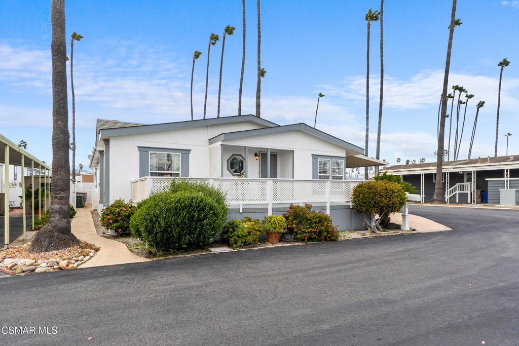 Ventura, California, 93001, United States, 3 Bedrooms Bedrooms, ,2 BathroomsBathrooms,Residential,For Sale,1921287