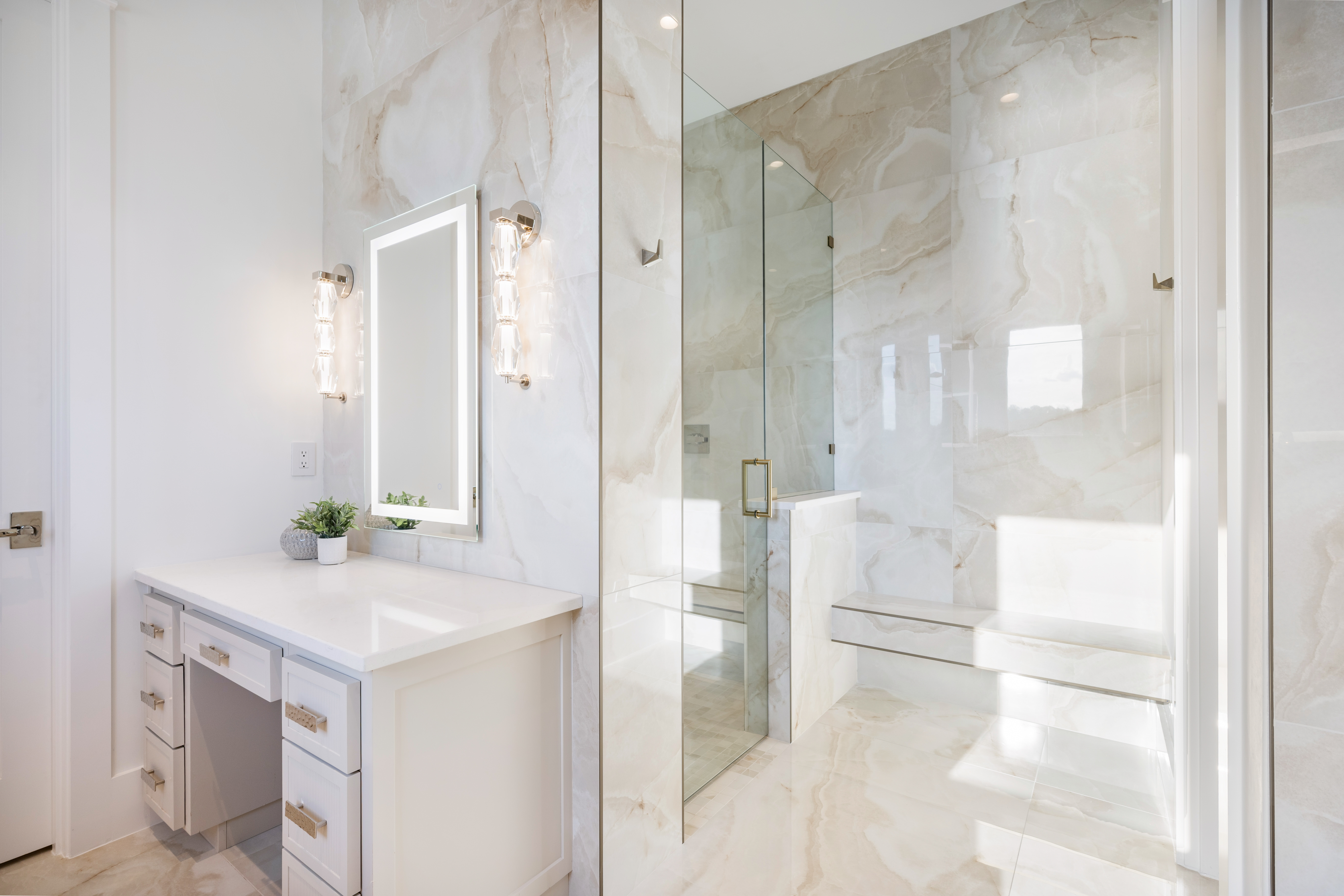  Architectural Lakefront Masterpiece on Skyline Drive by Paul Allen Custom Homes - 物件實景