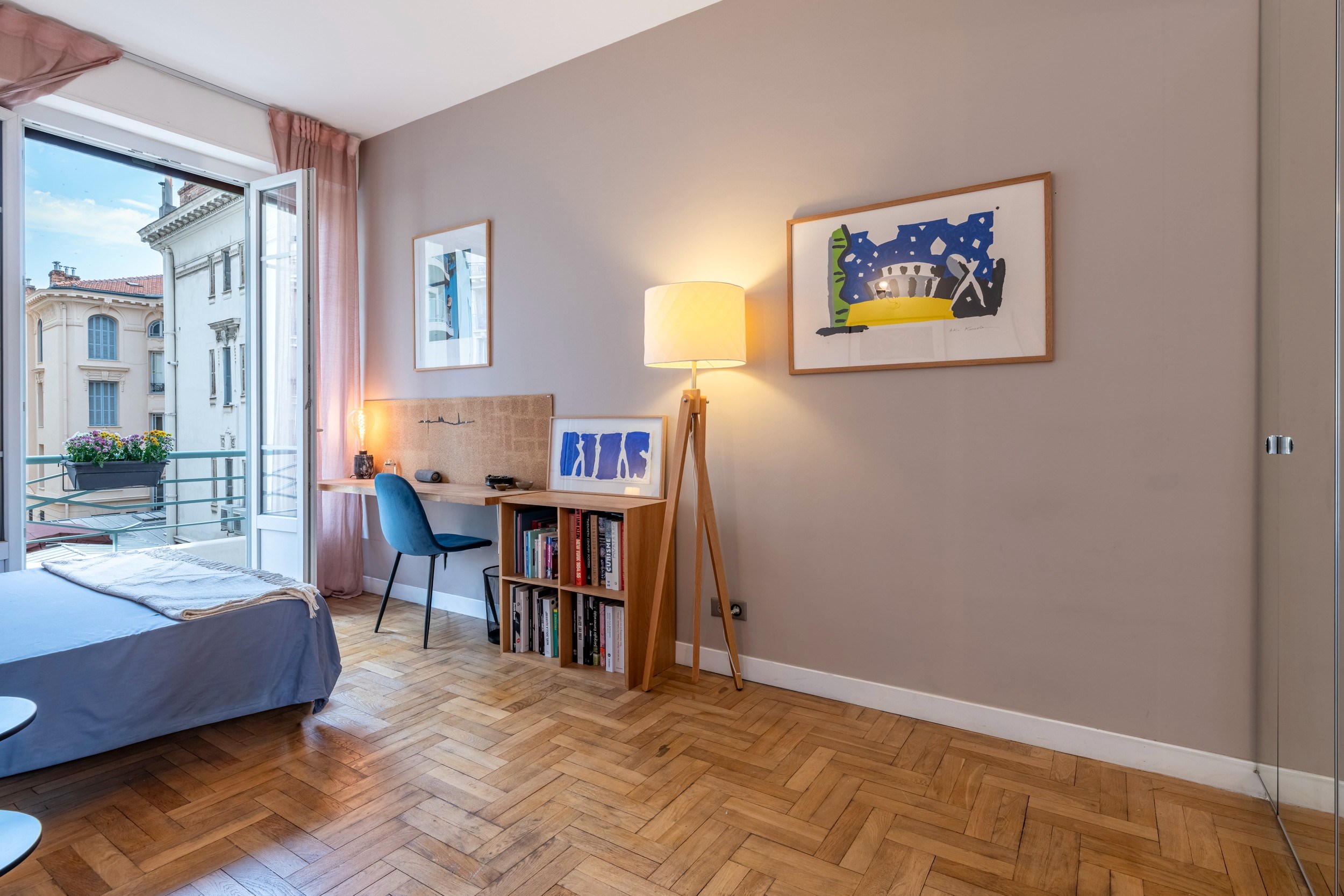  Elegant renovated apartment in a landmark architectural building in central Nice - 物件實景