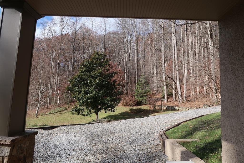 2899 Gribble Edwards Road, Hayesville, North Carolina, 28904, United States, 4 Bedrooms Bedrooms, ,5 BathroomsBathrooms,Residential,For Sale,2899 Gribble Edwards Road,1478063