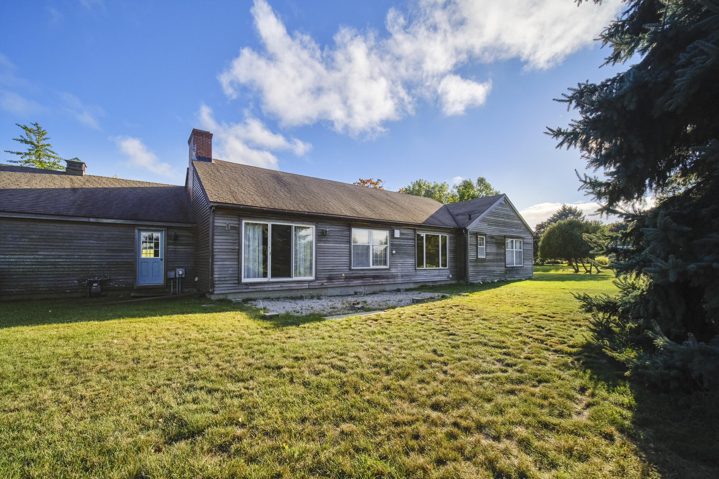 Manistee, Michigan, 49660, United States, 4 Bedrooms Bedrooms, ,3 BathroomsBathrooms,Residential,For Sale,1975705