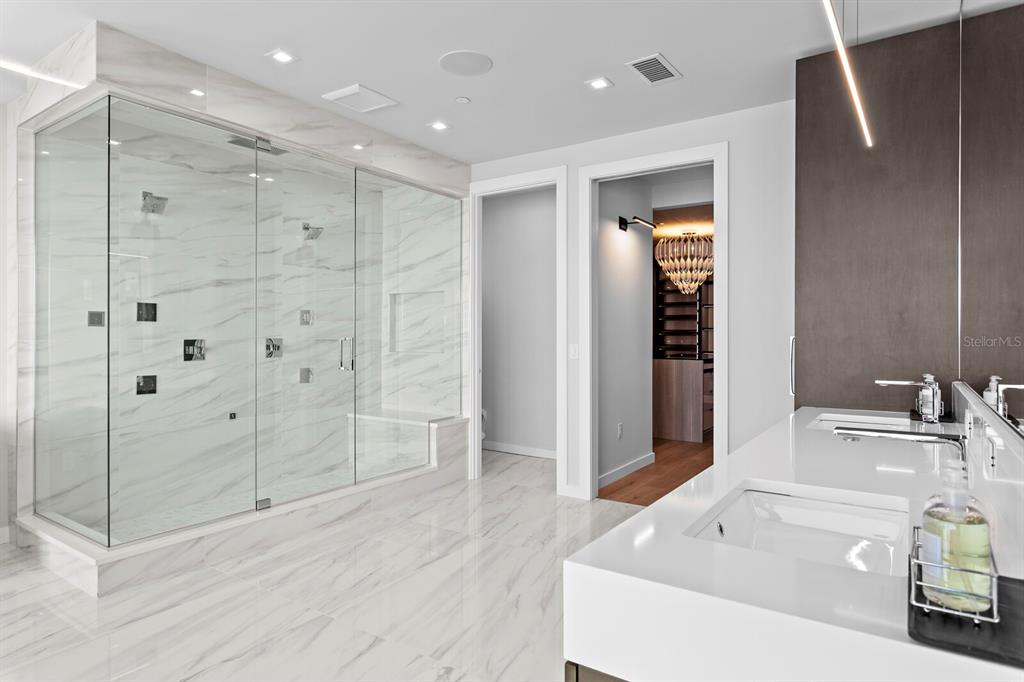 Indian Rocks Beach, Florida, 33785, United States, 8 Bedrooms Bedrooms, ,11 BathroomsBathrooms,Residential,For Sale,1997282