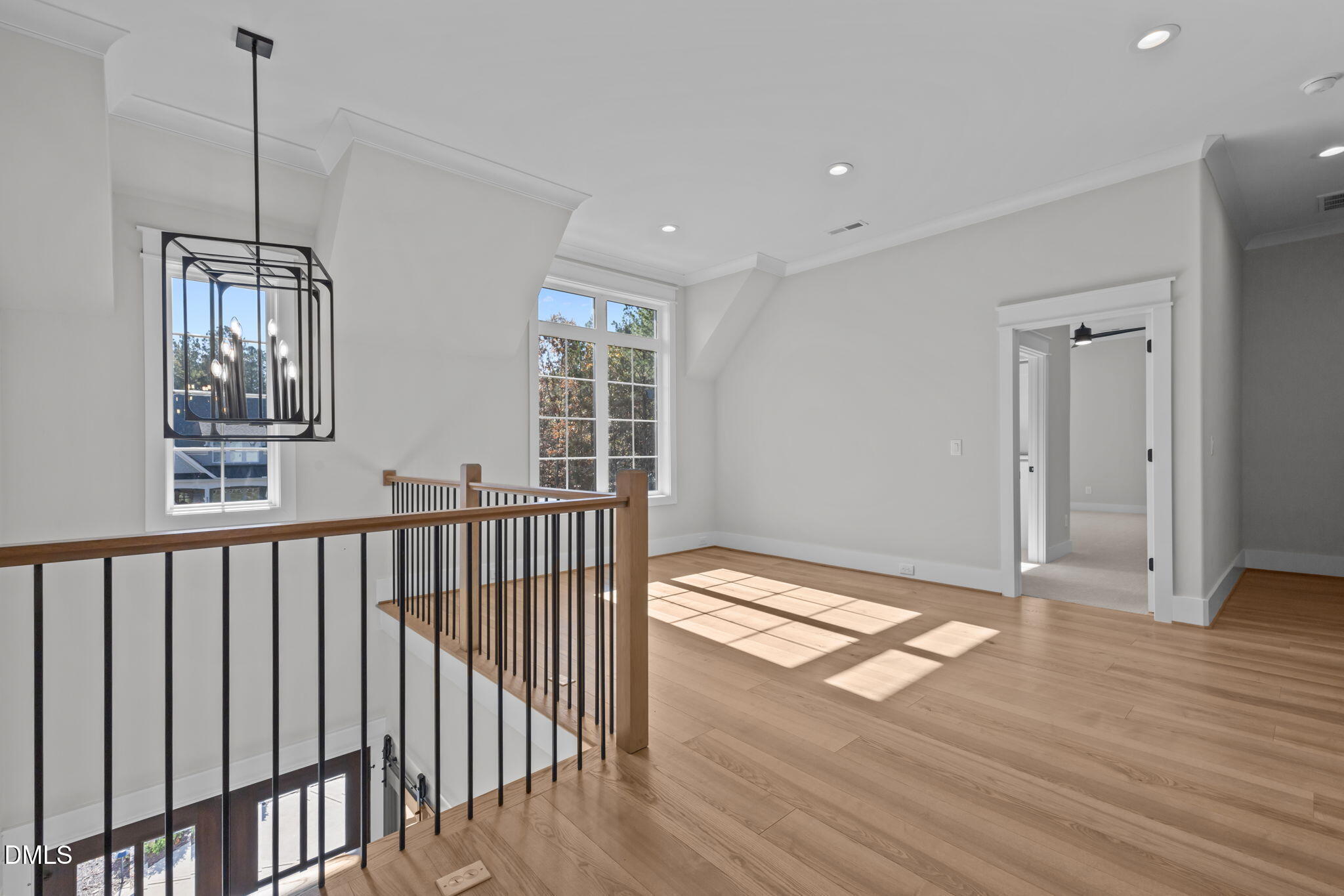 Wake Forest, North Carolina, 27587, United States, 4 Bedrooms Bedrooms, ,5 BathroomsBathrooms,Residential,For Sale,1993322