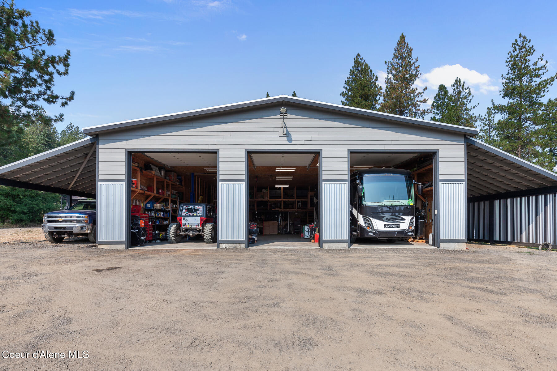Coeur D'alene, Idaho, 83814, United States, 3 Bedrooms Bedrooms, ,Residential,For Sale,1942138