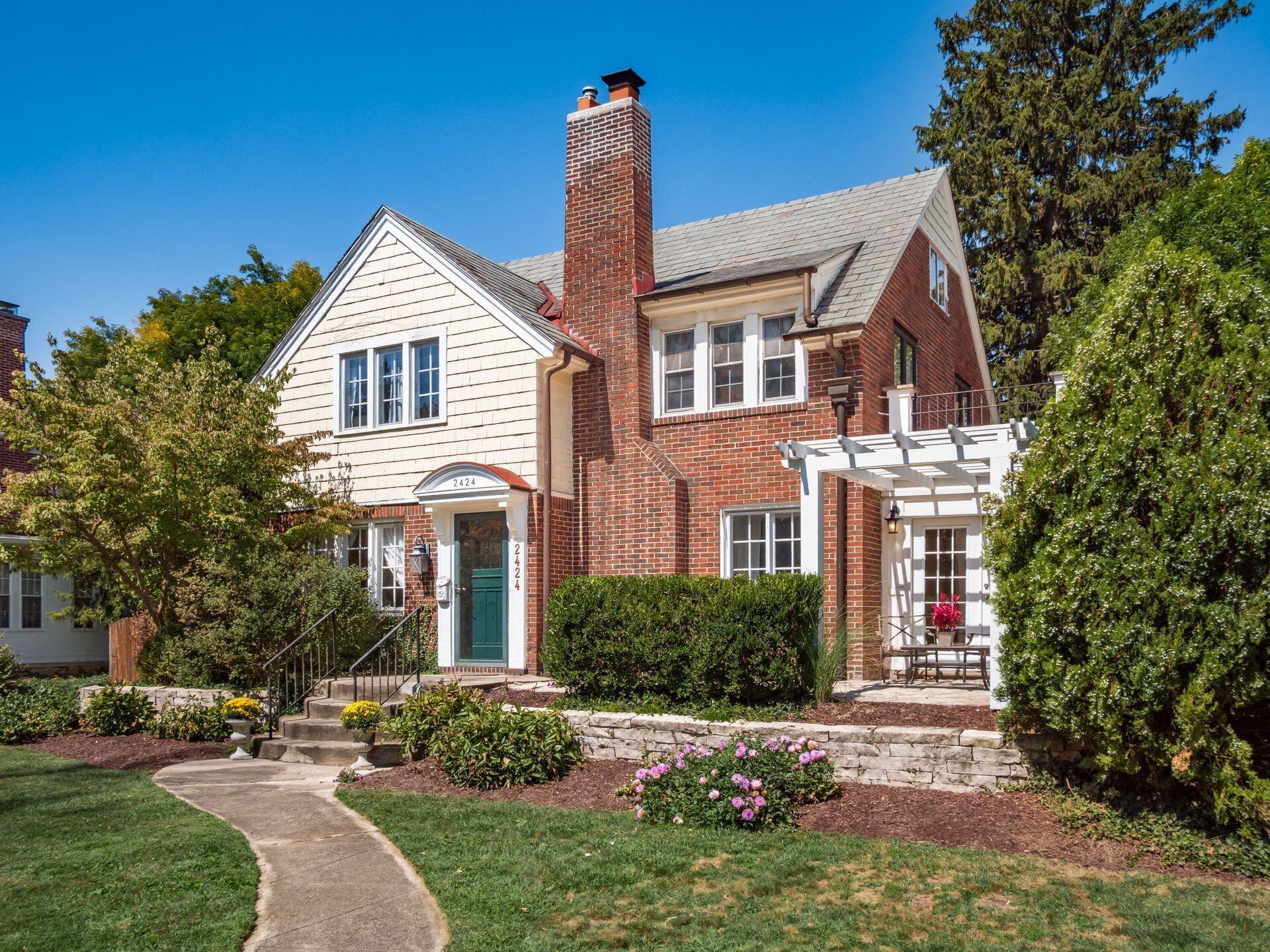 Bexley, Ohio, 43209, United States, 5 Bedrooms Bedrooms, ,2 BathroomsBathrooms,Residential,For Sale,1951090