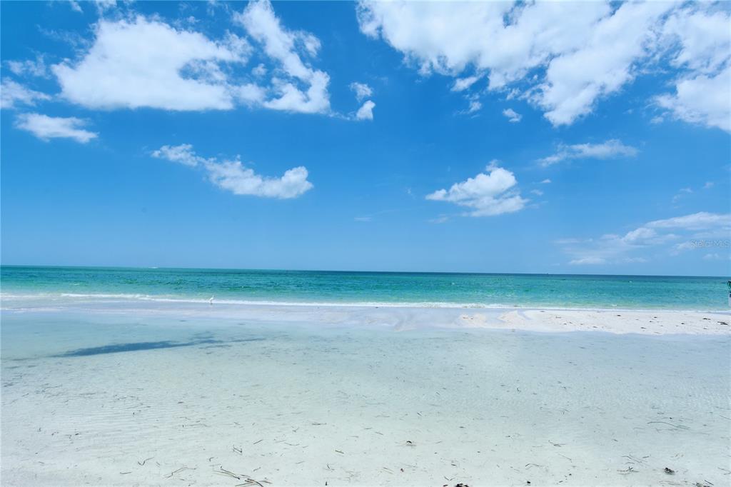 Sarasota, Florida, 34242, United States, 2 Bedrooms Bedrooms, ,2 BathroomsBathrooms,Residential,For Sale,1827426