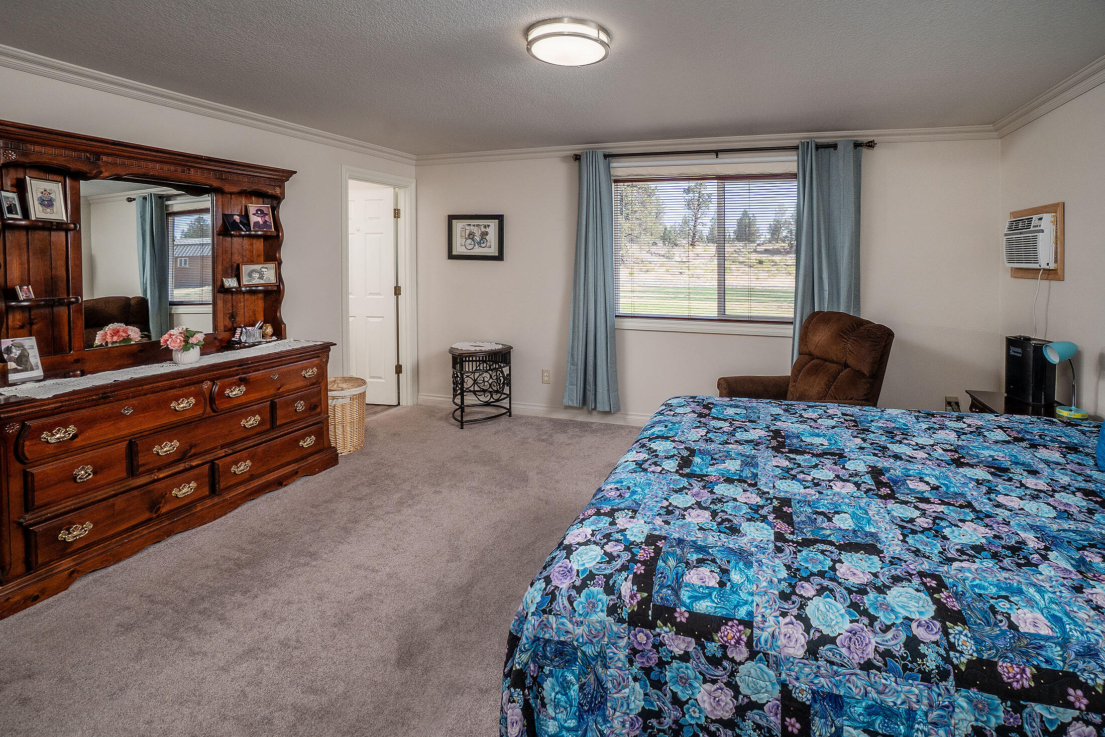Terrebonne, Oregon, 97760, United States, 3 Bedrooms Bedrooms, ,2 BathroomsBathrooms,Residential,For Sale,1902400