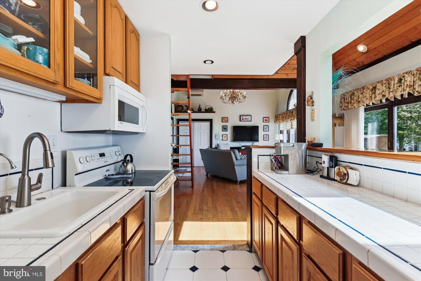 Shady Side, Maryland, 20764, United States, 2 Bedrooms Bedrooms, ,2 BathroomsBathrooms,Residential,For Sale,1950004