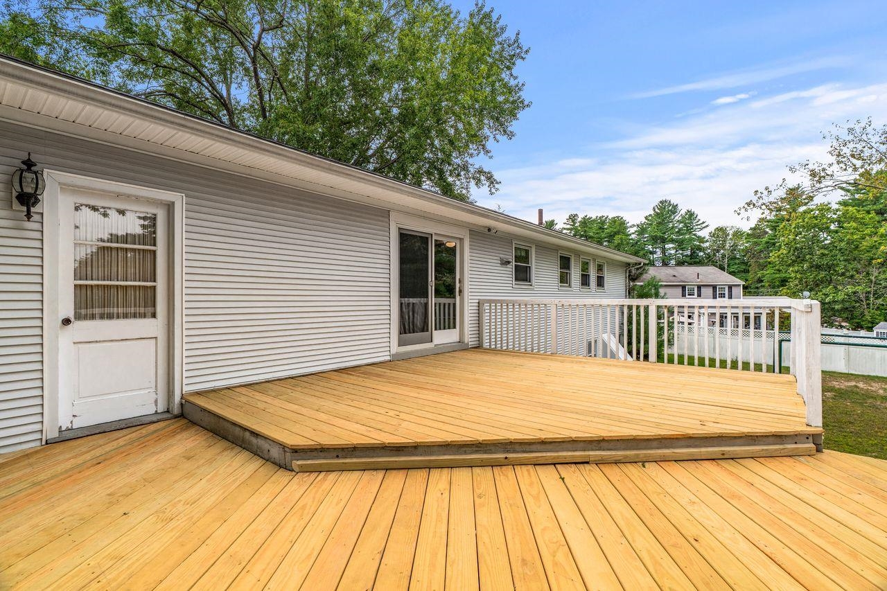 Nashua, New Hampshire, 03062, United States, 3 Bedrooms Bedrooms, ,2 BathroomsBathrooms,Residential,For Sale,1942300