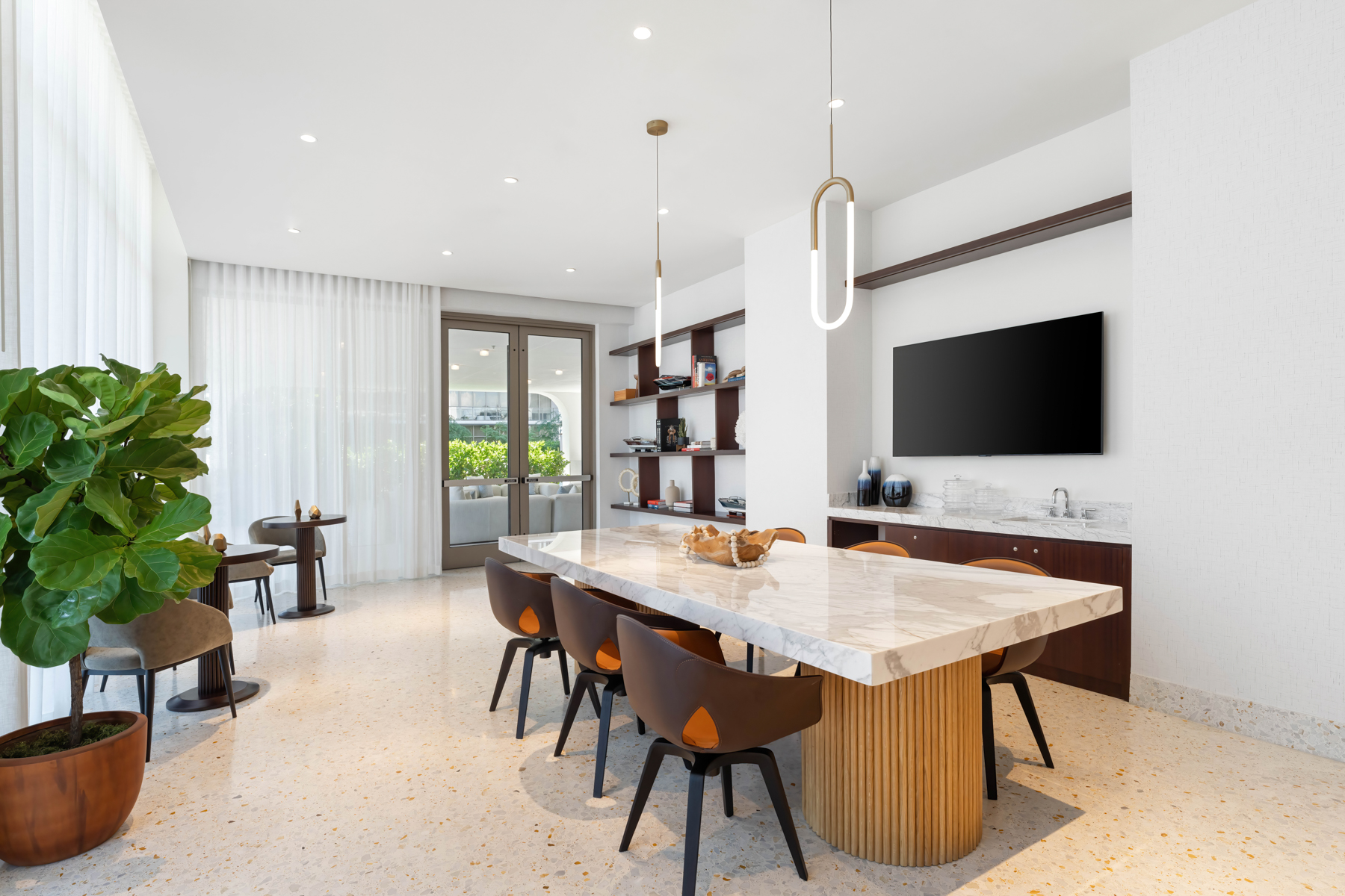  2678 Tigertail Ave, Miami, FL, 33133 - 物件實景