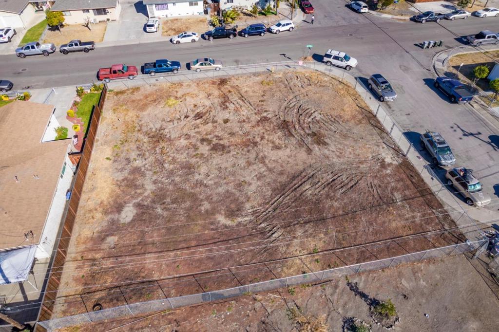 San Jose, California, 95116, United States, ,Residential,For Sale,1928725