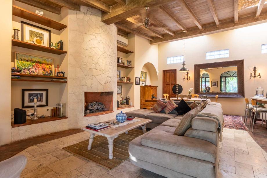 San Miguel de Allende, Guanajuato, 37893, Mexico, 5 Bedrooms Bedrooms, ,5 BathroomsBathrooms,Residential,For Sale,1991635