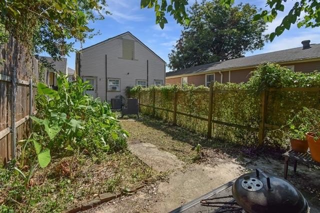 New Orleans, Louisiana, 70130, United States, ,Residential,For Sale,1981413