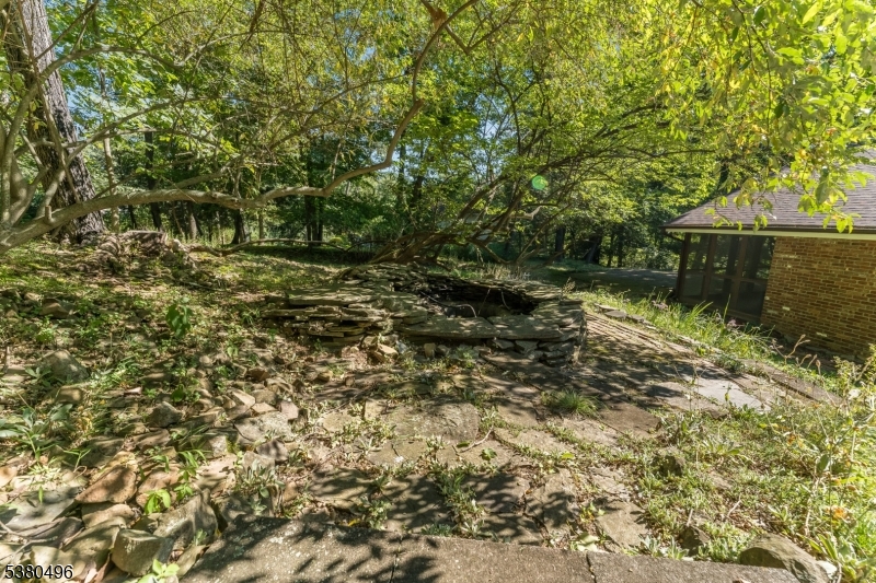 Bridgewater Twp., New Jersey, 07920, United States, 3 Bedrooms Bedrooms, ,2 BathroomsBathrooms,Residential,For Sale,1927151