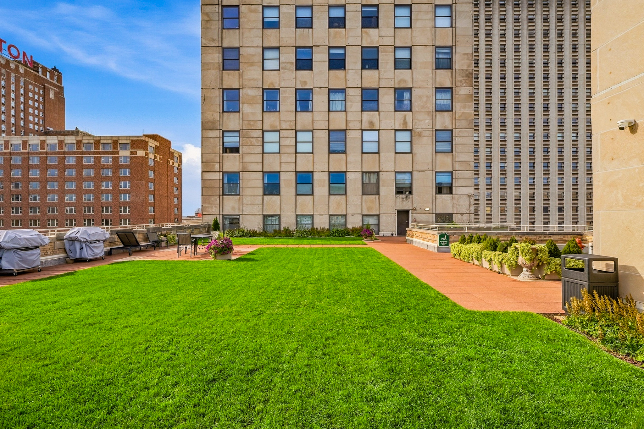 Elevated Urban Elegance at the Wisconsin Tower - 物件實景