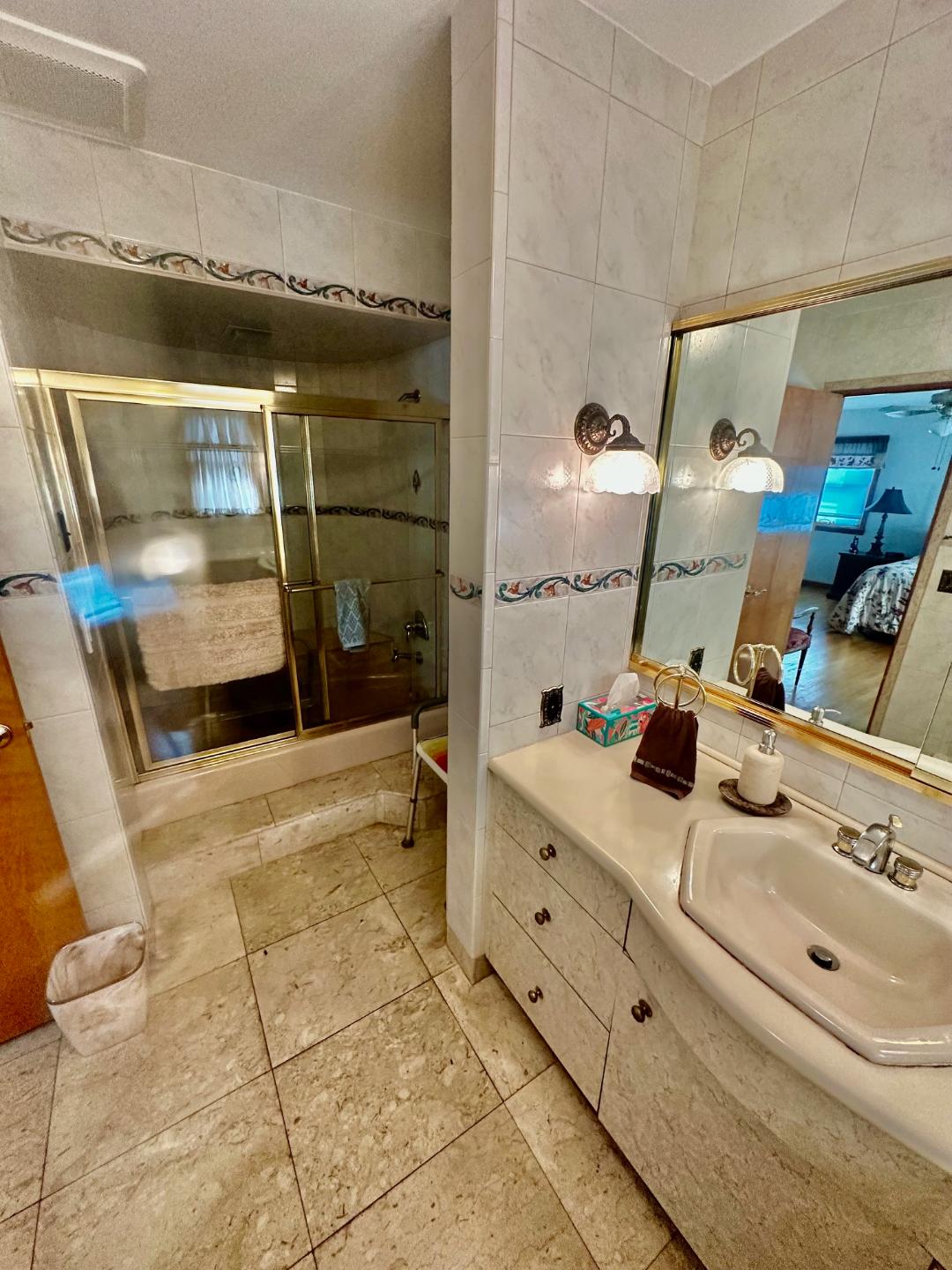 Staten Island, New York, 10314, United States, 4 Bedrooms Bedrooms, ,2 BathroomsBathrooms,Residential,For Sale,1914334