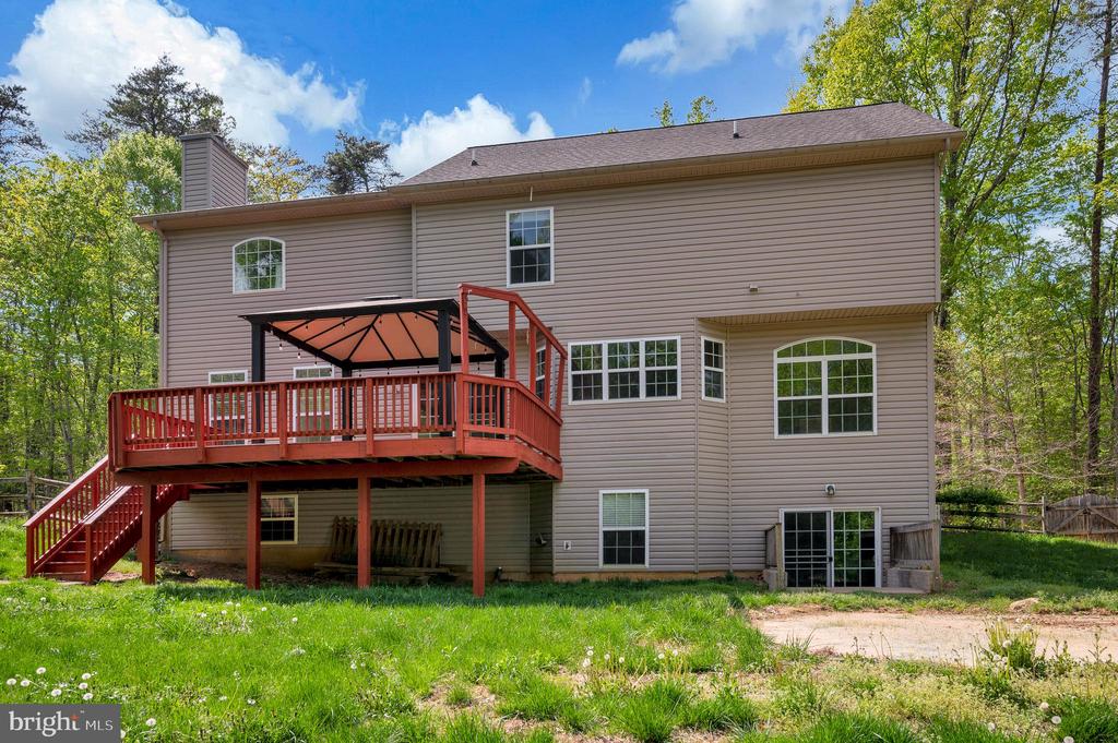 Stafford, Virginia, 22554, United States, 5 Bedrooms Bedrooms, ,5 BathroomsBathrooms,Residential,For Sale,2047982