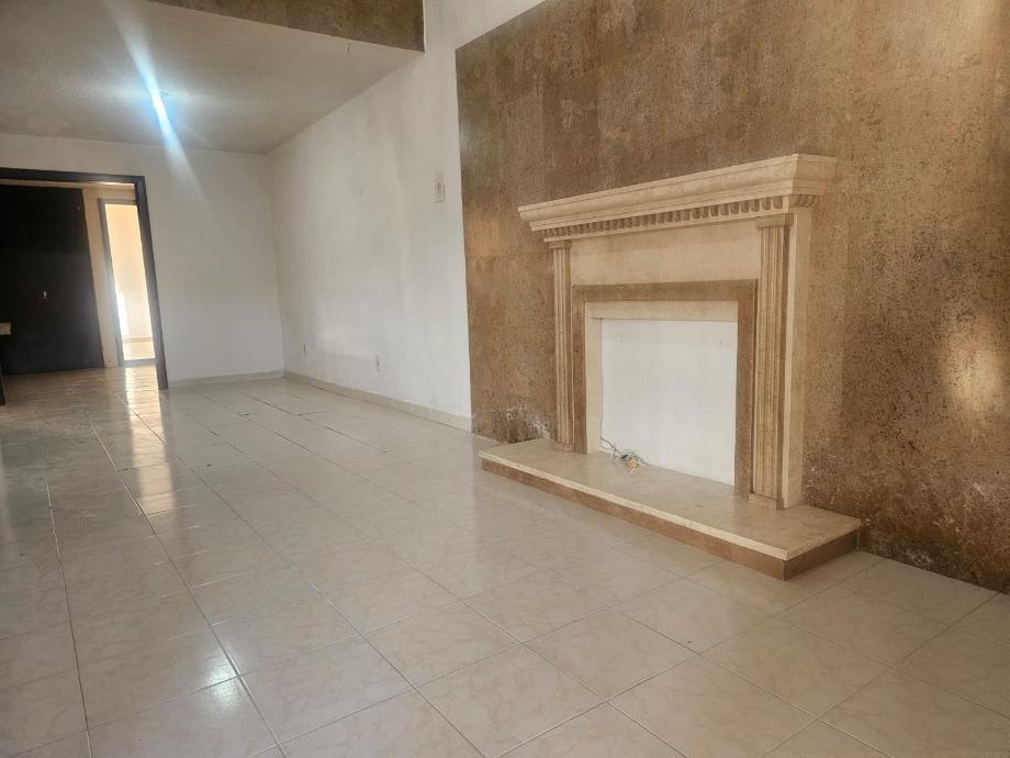 Torreón, Coahuila de Zaragoza, 27294, Mexico, 3 Bedrooms Bedrooms, ,1 BathroomBathrooms,Residential,For Sale,1847992