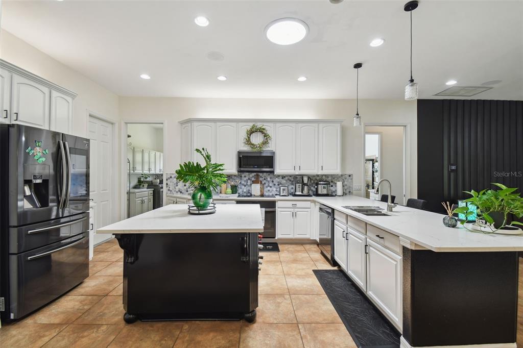 Hudson, Florida, 34669, United States, 4 Bedrooms Bedrooms, ,3 BathroomsBathrooms,Residential,For Sale,1869987